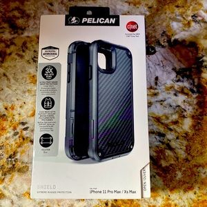 Black Pelican iPhone 11 Pro Max/XS Max extreme rugged protection.
